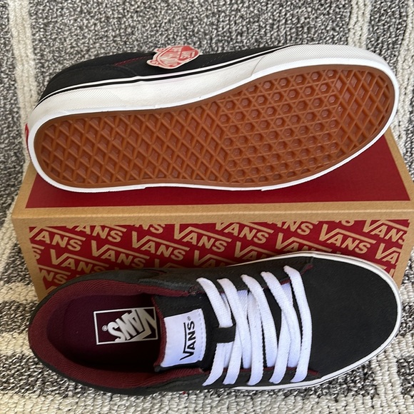 Vans Seldan Suede Raven/White WMNS - Picture 4 of 16